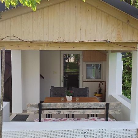 Guesthouse Ankl Lesce  Bagian luar foto
