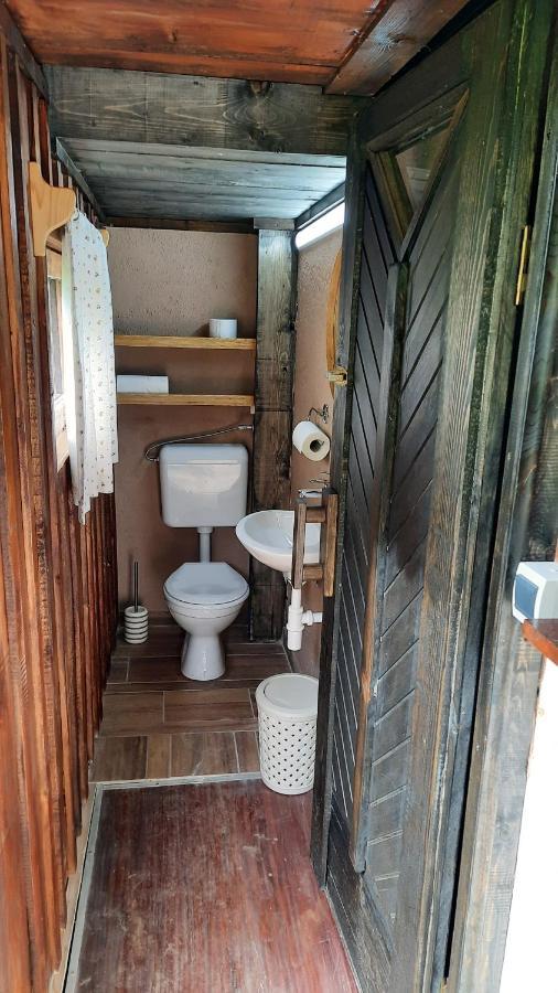 Guesthouse Ankl Lesce  Bagian luar foto
